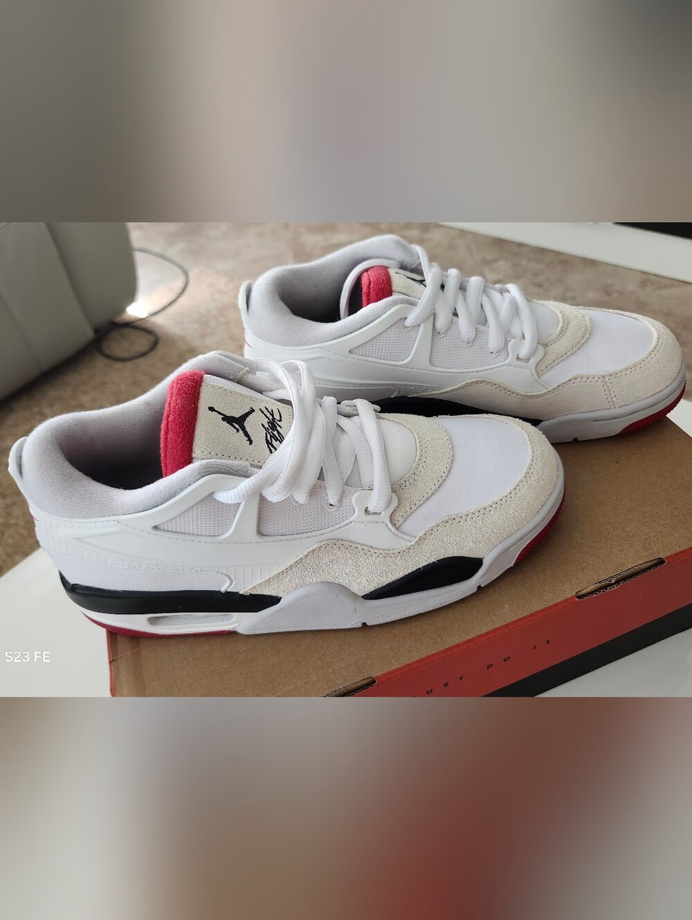 Jordan 4 RM "White Fire Red 6 Mens 7.5 Womens